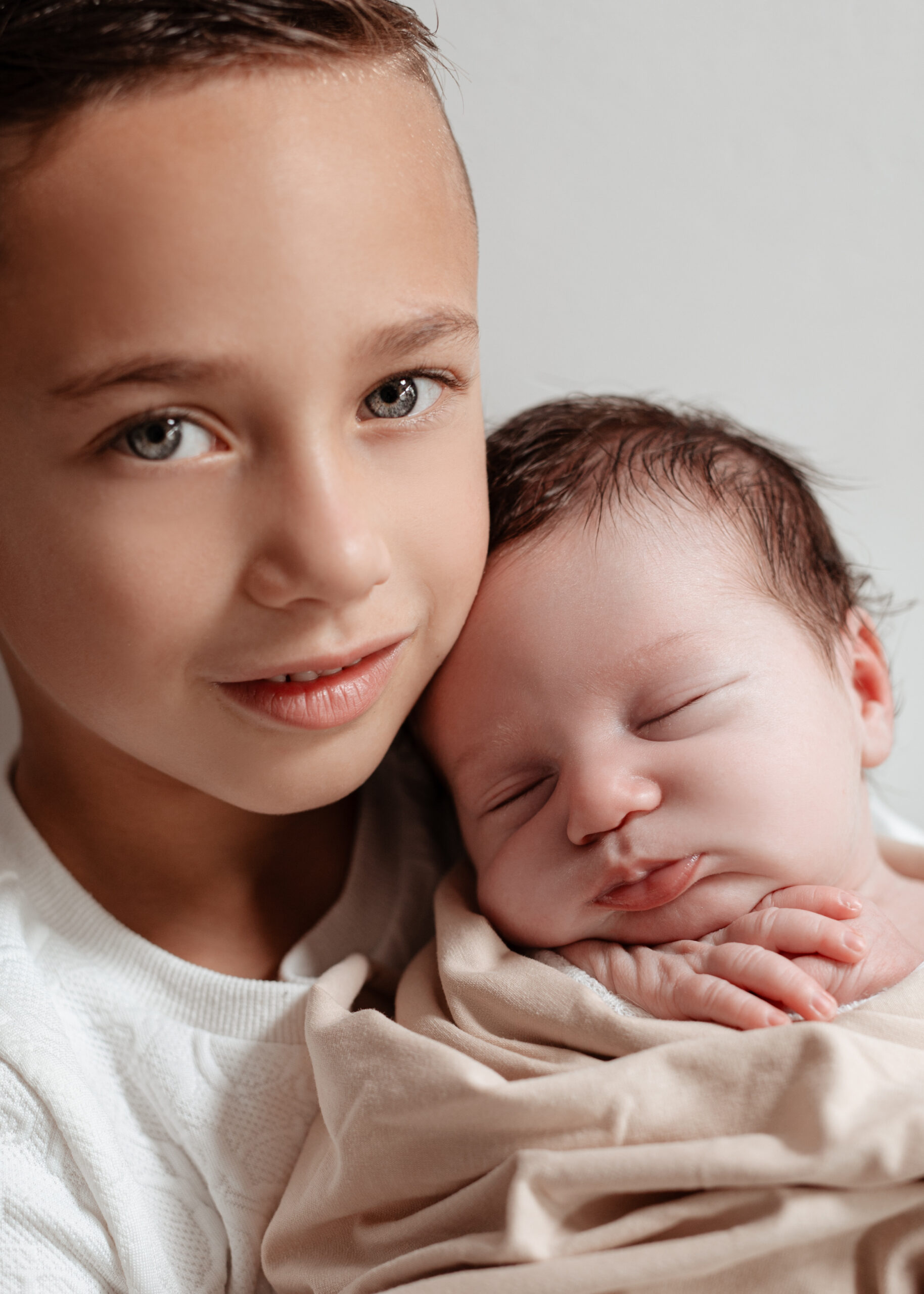 Newborn fotoshoot Studio Romijn pasgeboren baby Hardinxveld-Giessendam